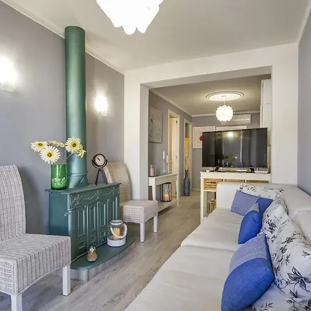 Townhouse Mar *